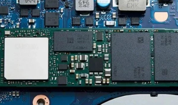 HDDはメインのストレージには使わない