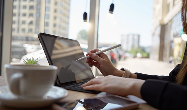 2-in-1パソコンはどんな使い方が向いてる？