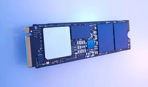 開発データの保存に使用する「ストレージ（SSD・HDD）」