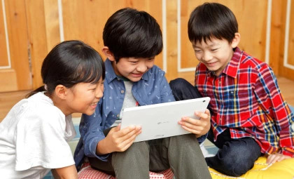 簡単に動画撮影、編集。みんなで楽しめる
